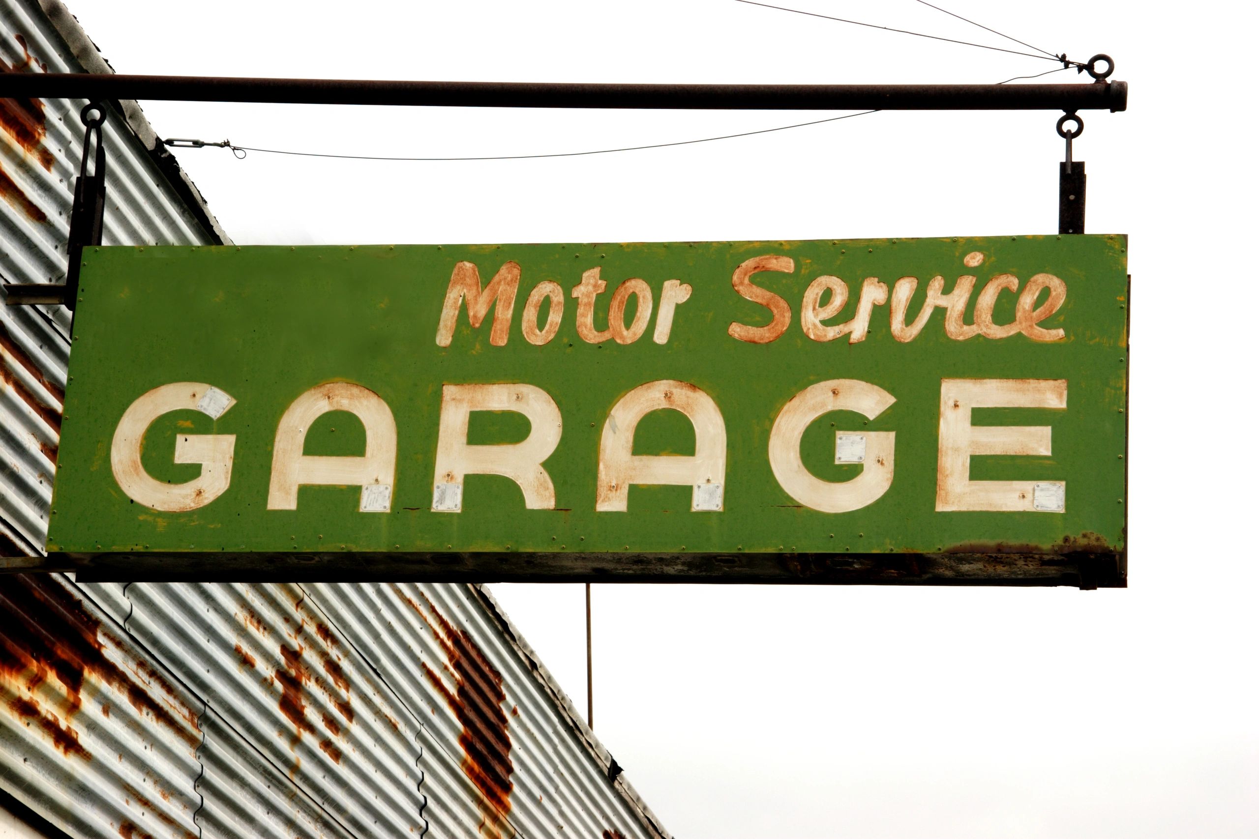 auto body repair shop exterior